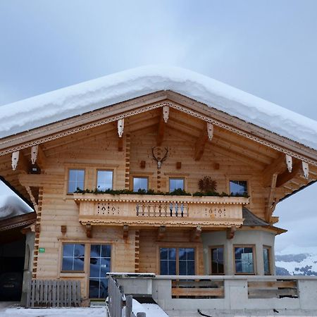 Holiday Flat Schoeser, Fuegen Fuegenberg Esterno foto