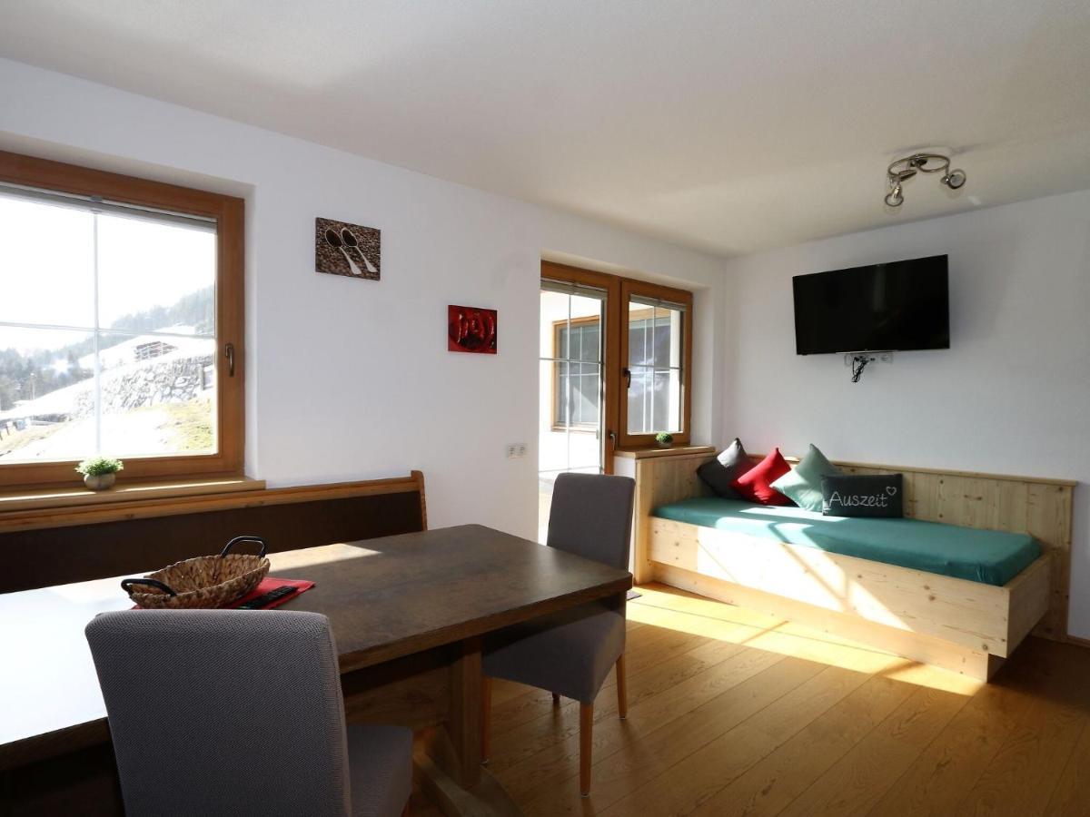 Holiday Flat Schoeser, Fuegen Fuegenberg Esterno foto