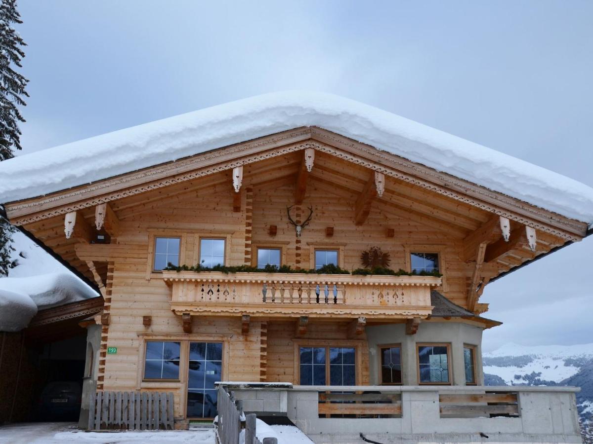 Holiday Flat Schoeser, Fuegen Fuegenberg Esterno foto